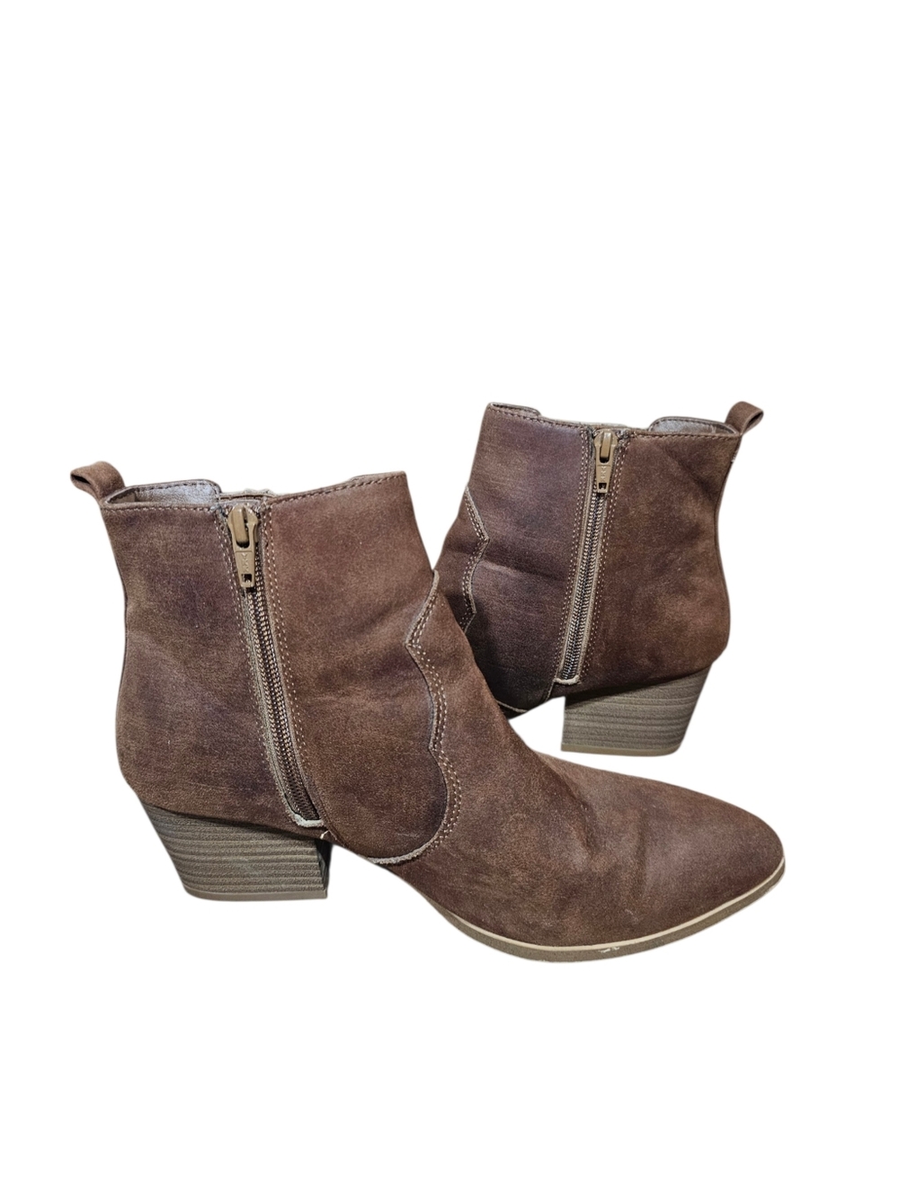Time and Tru Brown Ankle Boots Block Heel Western Style Size 8.5 Womens - Picture 3 of 9